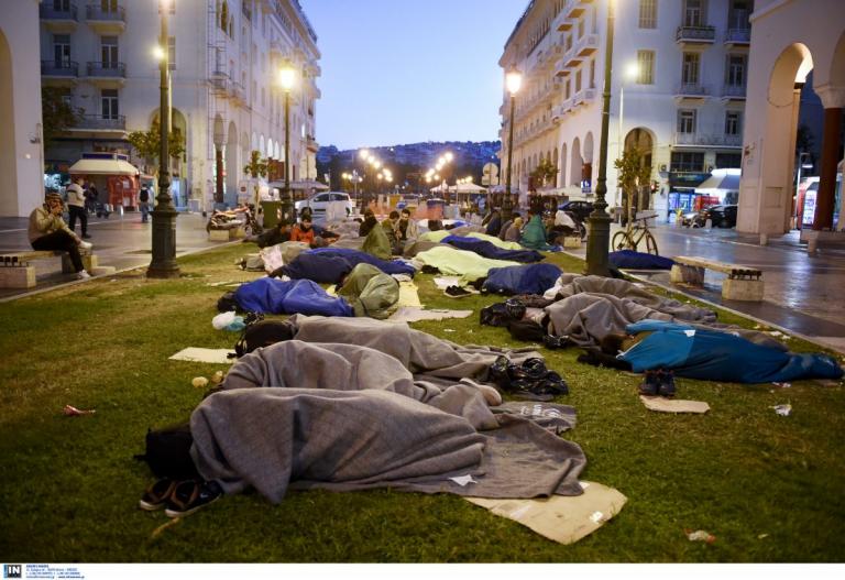 Προσφυγικό: Δύο δομές για τους πρόσφυγες στην Θεσσαλονίκη – Επιστολή του προέδρου της ΠΕΔ-ΚΜ σε Βίτσα