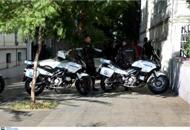 Υπουργείο Εξωτερικών: Λήξη συναγερμού μετά το “ύποπτο” δέμα (pics)