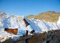 Ξανθιά και απαλή – Η μπύρα από την Πάρο που βρέθηκε στις 6 καλύτερες του κόσμου (pics)