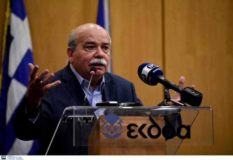 Βούτσης: “Αδειάζει” Καμμένο και Κοτζιά για τα μυστικά κονδύλια