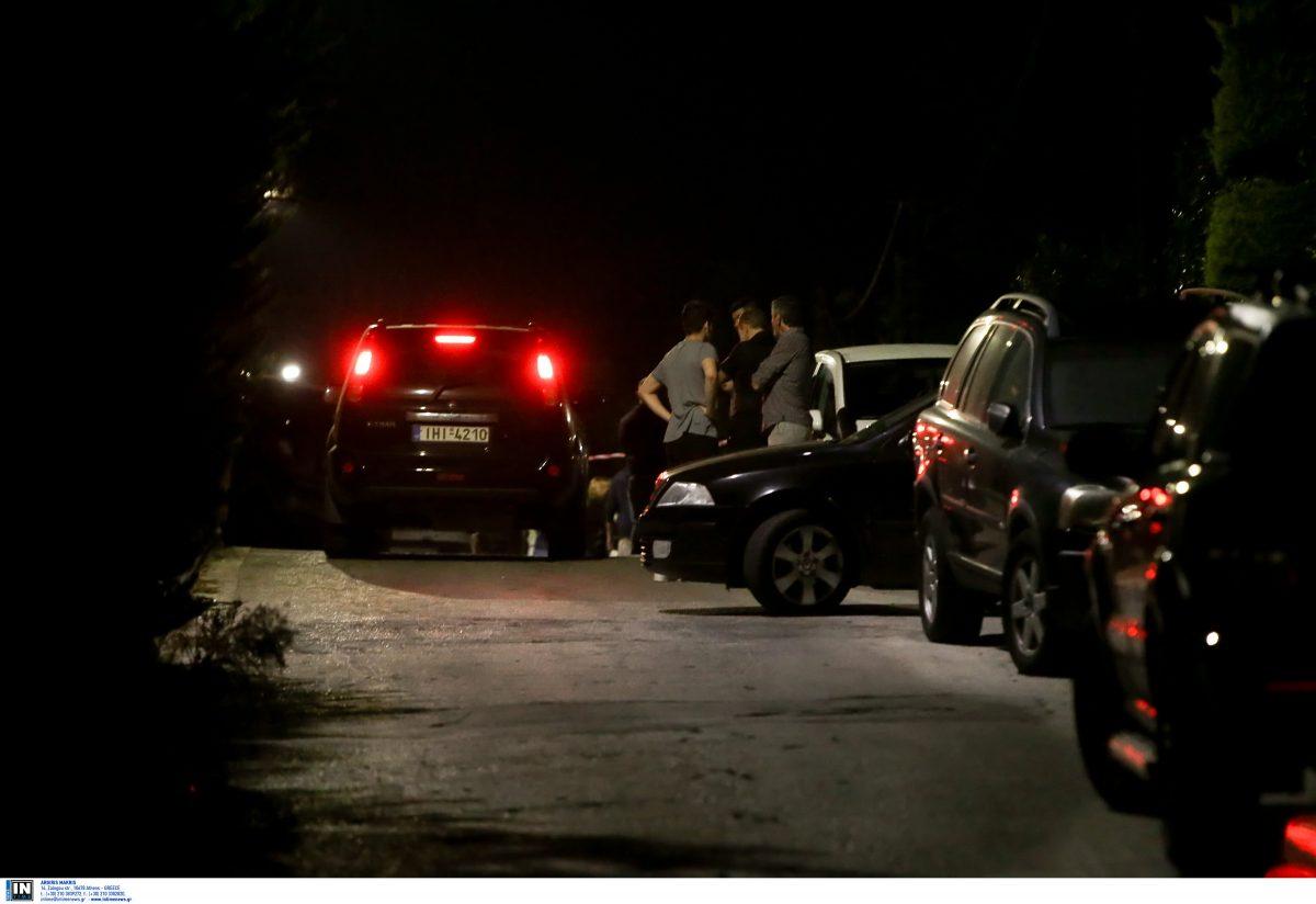 Δολοφονία στη Βούλα: Προσπαθεί να ενώσει τα κομμάτια του παζλ η ΕΛΑΣ – Έρευνες ακόμα και στη Μύκονο