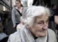 Έρευνα: Οι νευρολογικές παθήσεις “χτυπάνε” περισσότερο τις γυναίκες