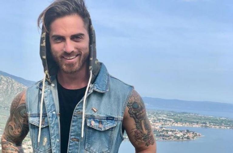 Δώρος Παναγίδης: Ολόγυμνος στο Instagram (pic)