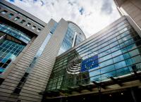 Σε διαθεσιμότητα τρία στελέχη της Ευρωβουλής στην Αθήνα λόγω έρευνας OLAF