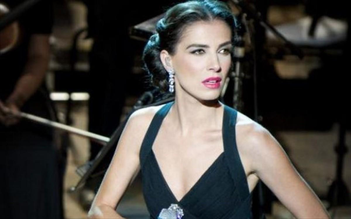 Φωτεινή Δάρρα: Οι αποκαλύψεις για τον μυστικό γάμο της