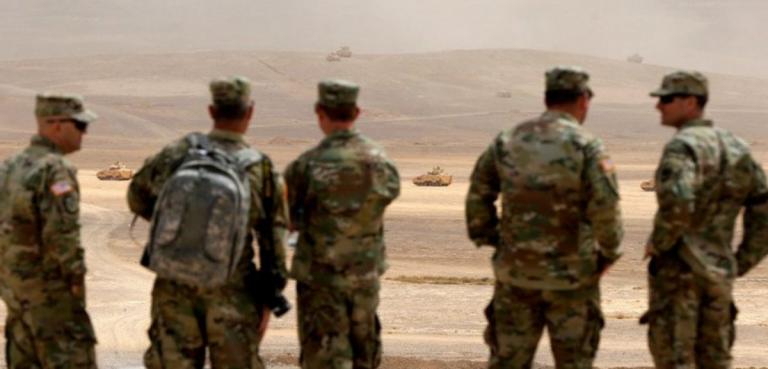 Σύνορα ΗΠΑ – Μεξικό: Οι ΗΠΑ στέλνουν 800 στρατιώτες στα σύνορα με το Μεξικό