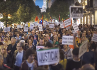 Μαδρίτη διαδηλώσεις: Διαμαρτυρία κατά της ταφής Φράνκο στον καθεδρικό Αλμουδένα