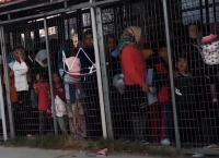 Μόρια: ΕΔΕ για τέσσερις αστυνομικούς που βρίζουν ηλικιωμένη πρόσφυγα (vid)
