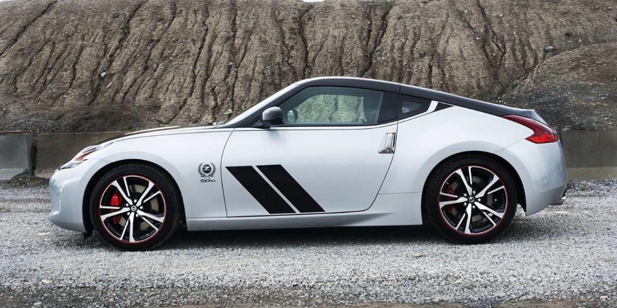 Nissan: Εξελίσσει τη νέα γενιά του 370Ζ