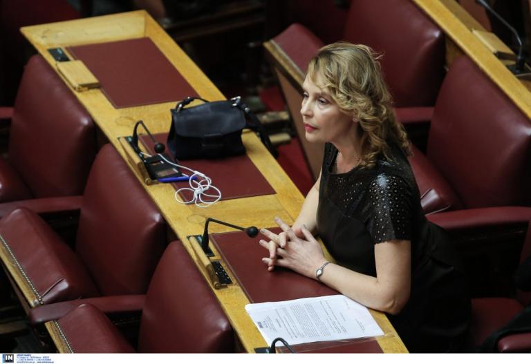 Παπακώστα: “Ναι” στη συμφωνία των Πρεσπών αν εξυπηρετεί το εθνικό συμφέρον