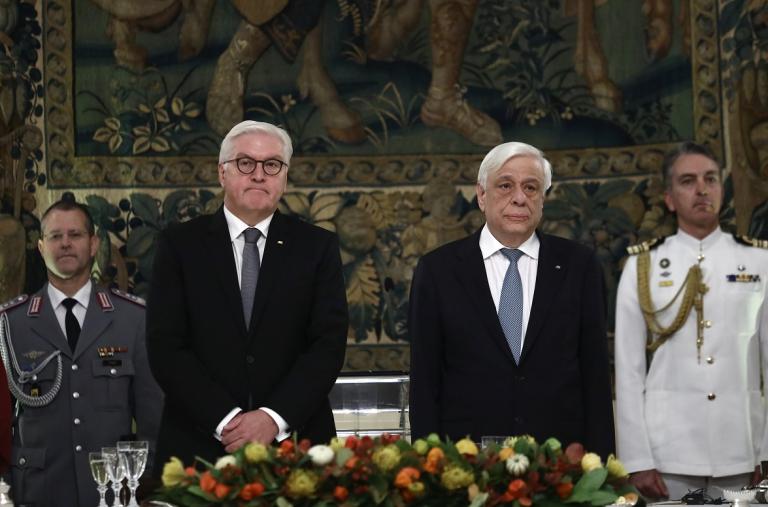 Γερμανικές αποζημιώσεις: Ο Παυλόπουλος έθεσε κι επίσημα το ζήτημα στον Σταϊνμάιερ