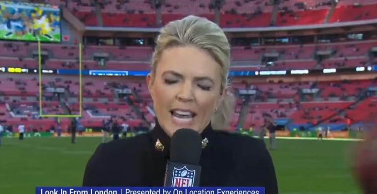 NFL: Ρεπόρτερ τρώει την μπάλα στο κεφάλι αλλά δεν πτοείται (vid)