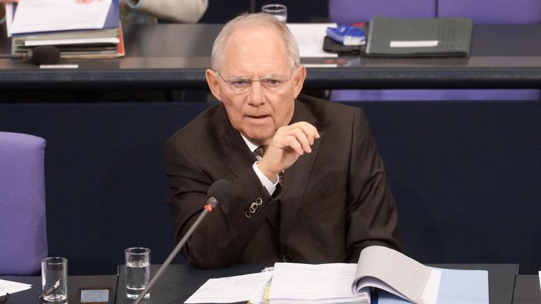 Σόιμπλε: Κατηγορήθηκα ότι ήμουν πολύ γενναιόδωρος με την Ελλάδα