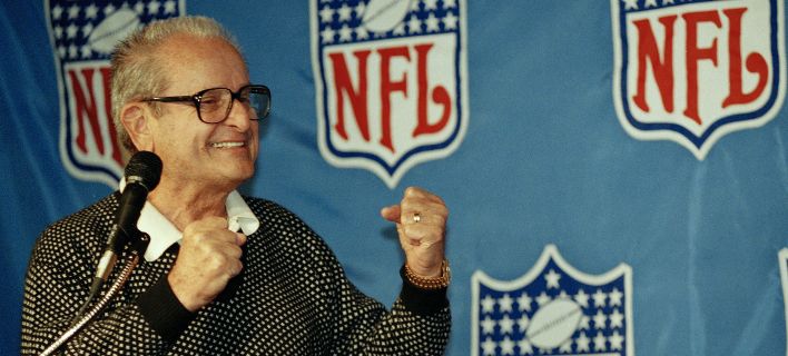 ΗΠΑ: Πέθανε ο 95χρονος ομογενής επιχειρηματίας Αλεξ Σπανός – Ιδιοκτήτης της ομάδας του NFL Los Angeles Chargers