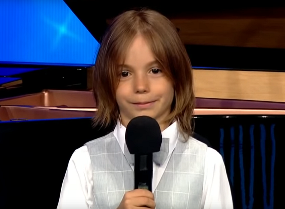 Στέλιος Κερασίδης: Ο 6χρονος βιρτουόζος από το “Ελλάδα έχεις ταλέντο”, στο Carnegie Hall