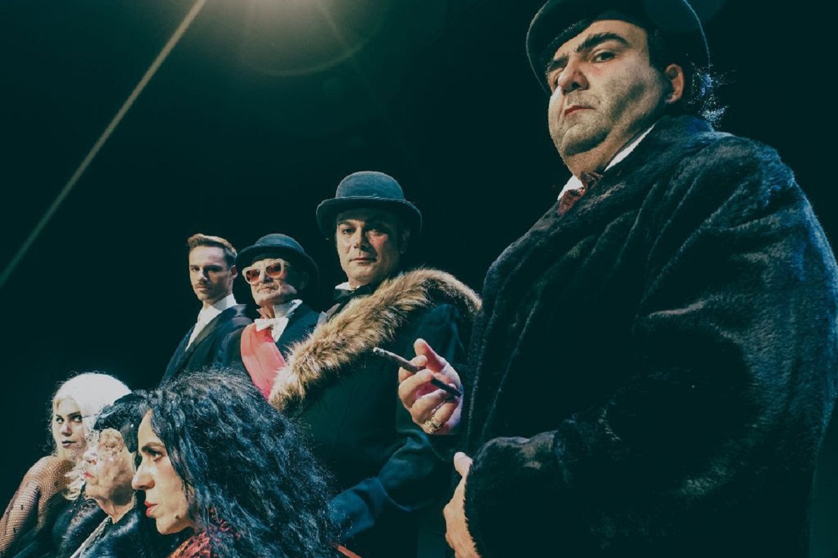 Θέατρο προτάσεις: “Tango” του Σλάβομιρ Μρόζεκ στο Θέατρο Olvio