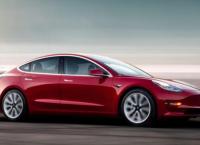 Tesla: Πούλησε πάνω από 50.000 Model 3