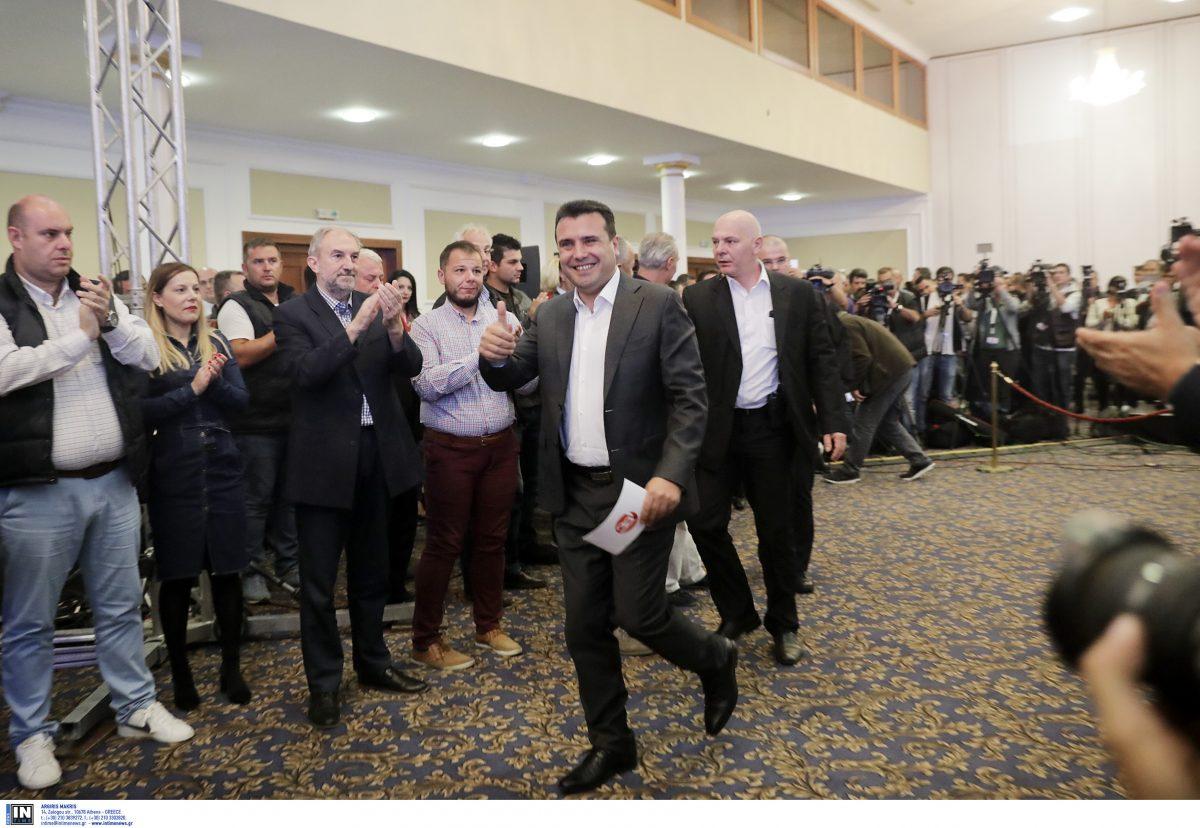 Σκοπιανό: Ο Ζάεφ μια ανάσα από τη συνταγματική αναθεώρηση – “Βρίσκει” τους 80 βουλευτές που χρειάζεται