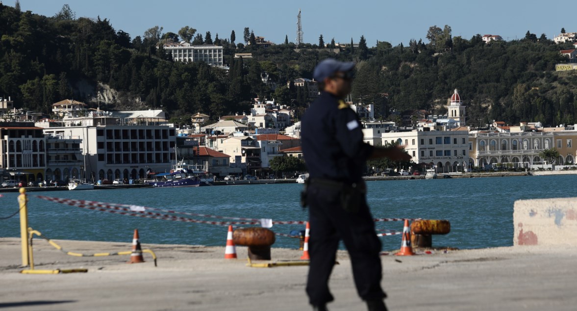 Σεισμός Ζάκυνθος: Φόβος για μεγάλο μετασεισμό – Εκκενώνονται σπίτια υπό το φόβο κατολισθήσεων