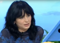 Ζενεβιέβ Μαζαρί: Αποκάλυψε το πραγματικό της επίθετο