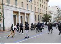 Μαθητικές πορείες: Επεισόδια σε Αθήνα και Θεσσαλονίκη (pics&vids)