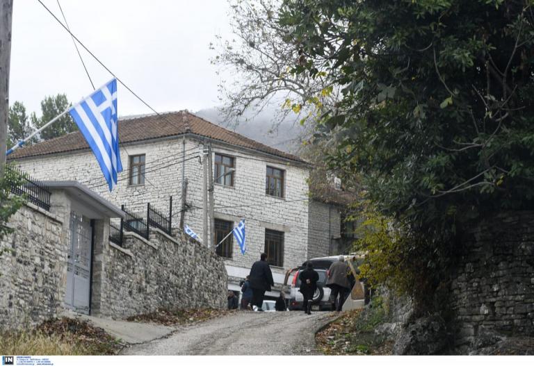 Προσαγωγές ομογενών: Στελέχη της ομογένειας της Βορείου Ηπείρου ανακρίνονται στο Αστυνομικό Τμήμα Αργυροκάστρου