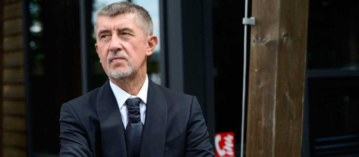 Τσεχία: Λαοθάλασσα στους δρόμους – Ζητούν την παραίτηση του πρωθυπουργού