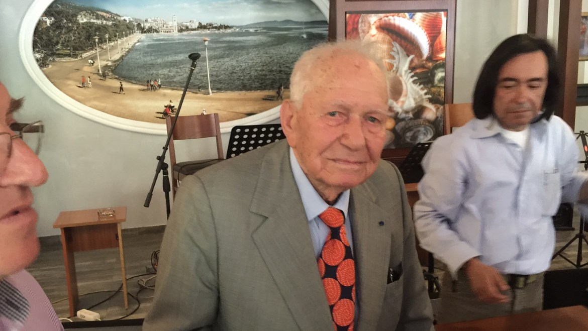 Λάζαρος Αρσενίου: Πέθανε ο δημοσιογράφος και αγωνιστής της Εθνικής Αντίστασης