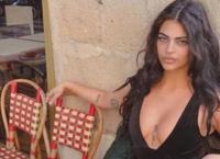 Μουσείο του Λούβρου: Aπαγόρευσαν την είσοδο σε καλλονή μπλόγκερ λόγω ντυσίματος (pics)