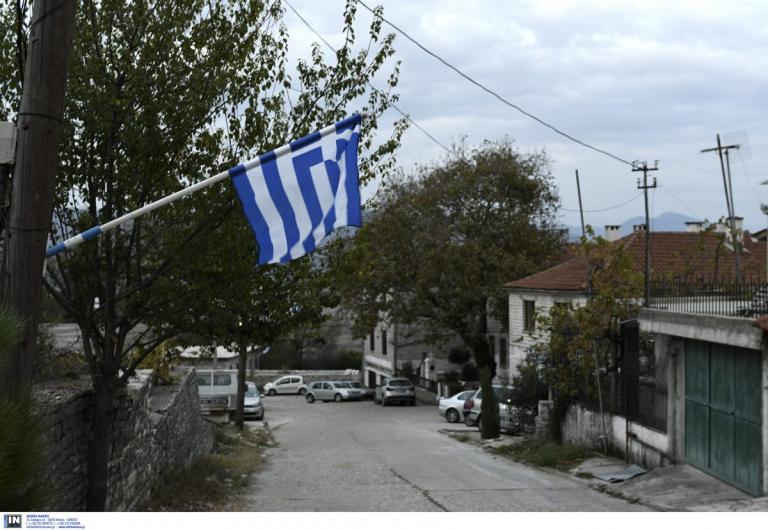 Κηδεία Κατσίφα: Εξονυχιστικοί έλεγχοι στα ελληνοαλβανικά σύνορα – Όλα έτοιμα για το τελευταίο “αντίο”