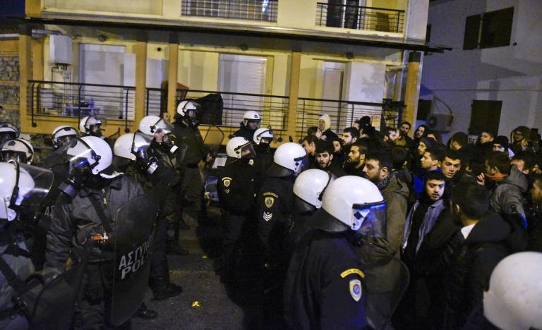 Εκδήλωση Γαβρόγλου Θεσσαλονίκη: Ακυρώθηκε μετά από τα επεισόδια (pics&vids)