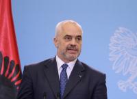 Πέταξαν αυγά στον Ράμα: Μέσα στο αλβανικό κοινοβούλιο (pics&vid)