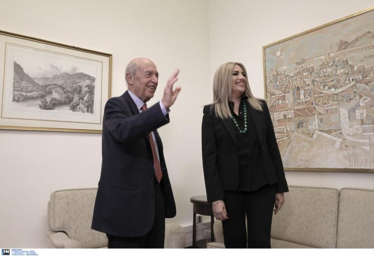 Συνάντηση Σημίτη – Γεννηματά στη Βουλή (pics)