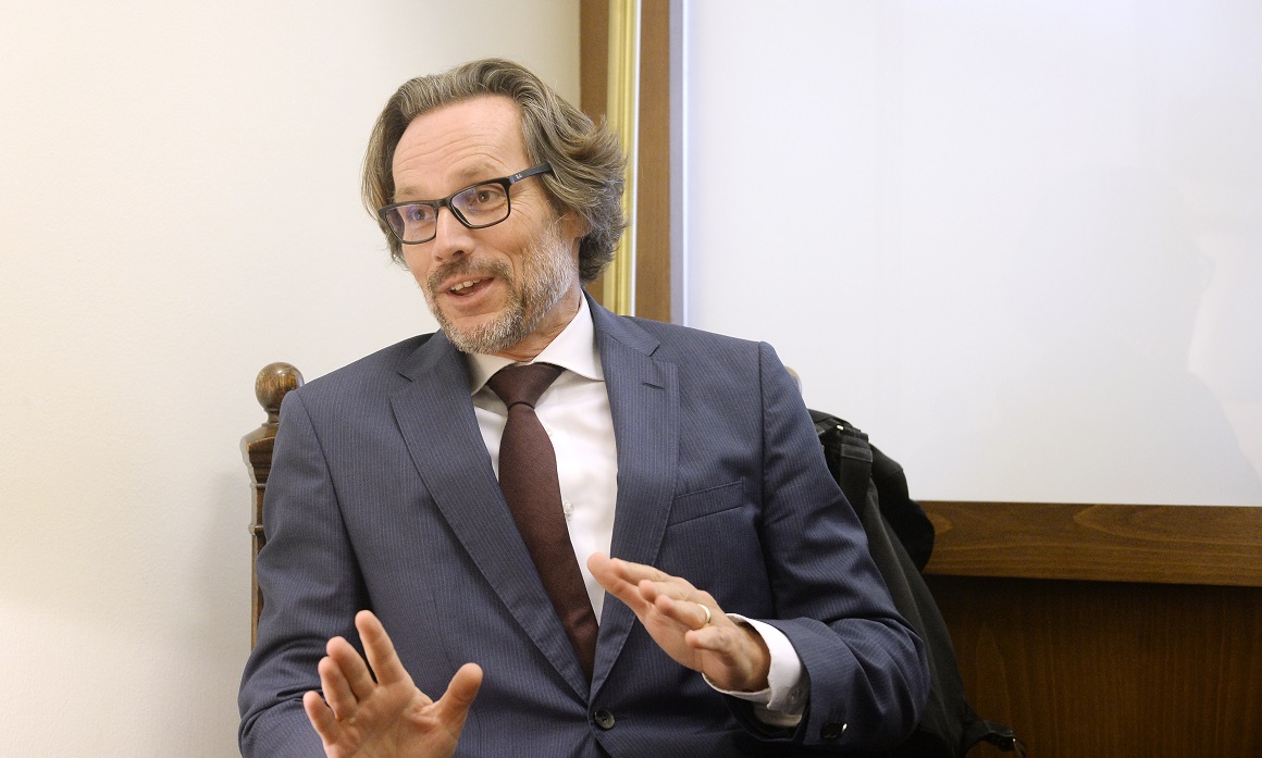 Γερμανός πρέσβης: Κοινή ελληνογερμανική θέση για ευρωπαϊκή λύση στο προσφυγικό