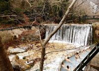 Ιαματικά λουτρά: Πάνω από τους μισούς Έλληνες δεν τα έχουν επισκεφθεί ποτέ