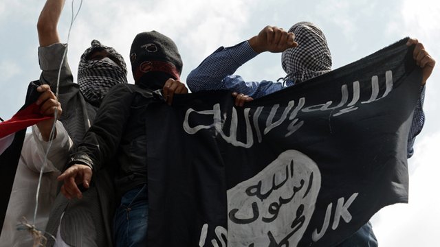 Ο ηγέτης του του ISIS εμφανίζεται για πρώτη φορά μετά από πέντε χρόνια (vid) | Pagenews.gr