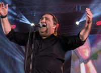Βασίλης Καρράς: Ο άρχοντας της καψούρας