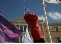 Γιος 53χρονης καθαρίστριας: “Τι θα έκανε ένας γονιός αν πεινούσαν τα παιδιά του;” (vid)