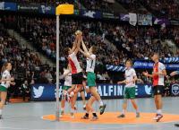 Korfball: Αυτό είναι το άθλημα που παίζουν ΜΑΖΙ άντρες και γυναίκες (pics&vid)