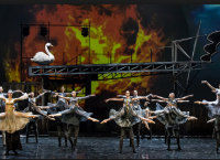 Θέατρο προτάσεις: Μία επιπλέον παράσταση για τη “Λίμνη των κύκνων” την Πέμπτη 27 Δεκεμβρίου