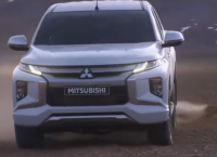 Mitsubishi: Απέπεμψε τον Κάρλος Γκοσν από τη θέση του προέδρου