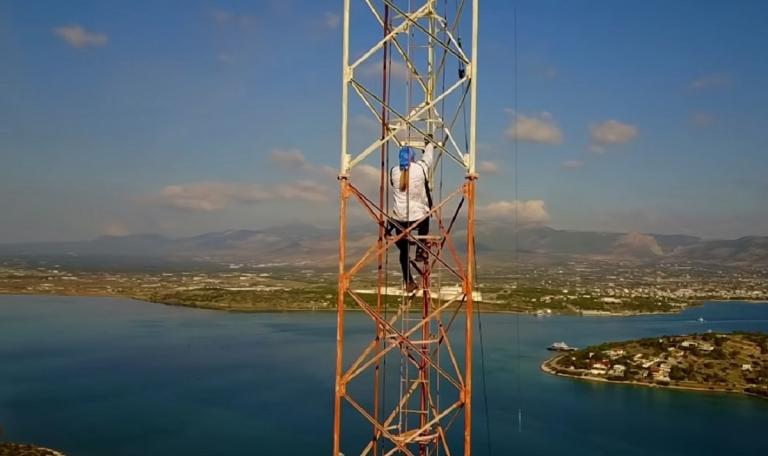 Κωνσταντίνος Οροκλός: Σε ένα Base Jumping που κόβει την ανάσα (vid)