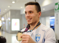 Χρόνια πολλά: Τα 28 κλείνει ο Λευτέρης Πετρούνιας (vid)