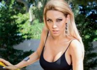Σάσα Μπάστα γάμος: Η τραγουδίστρια παντρεύτηκε λίγο πριν γεννήσει (pics)