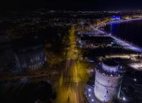 Θεσσαλονίκη: Νυχτερινός περίπατος στην νύμφη του Θερμαϊκού (pics&vid)