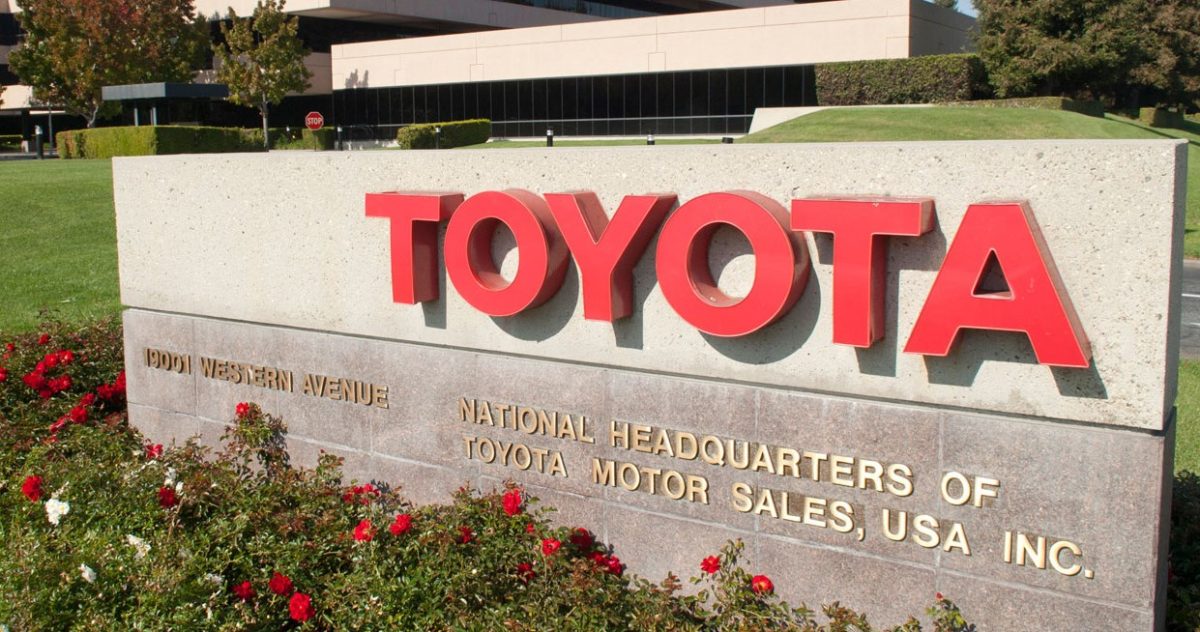 Toyota πωλήσεις: Πρώτη θέση στη λίστα των πωλήσεων τον Οκτώβριο