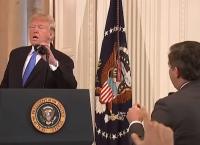 Τραμπ CNN: Το δικαστήριο διέταξε τον Λευκό Οίκο να επαναφέρει τη διαπίστευση του δημοσιογράφου