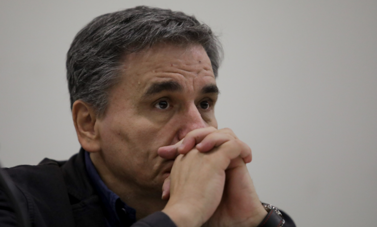 Τσακαλώτος: Σε τρεις με τέσσερις μήνες θα βγούμε στις αγορές – Ο Μητσοτάκης κάνει παροχολογία, όχι εμείς
