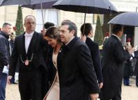 Μπέτυ Μπαζιάνα: Εντυπωσίασε με την εμφάνιση της στο Παρίσι (pics)