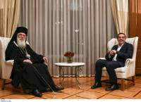 Τσίπρας – Ιερώνυμος συνάντηση: O πρωθυπουργός υποδέχτηκε τον Αρχιεπίσκοπο στο Μαξίμου (pics)